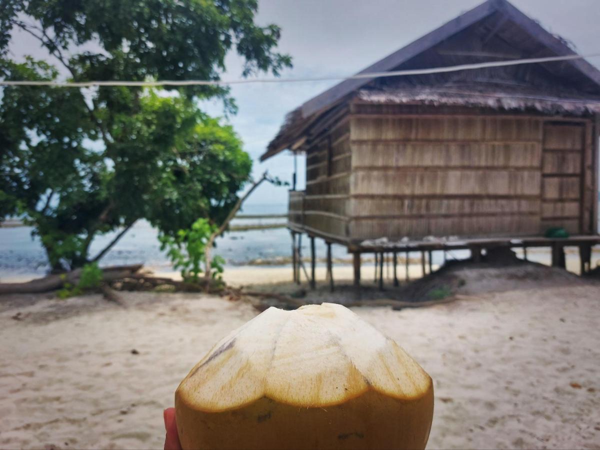West Mansuar Homestay Pulau Mansuar Buitenkant foto